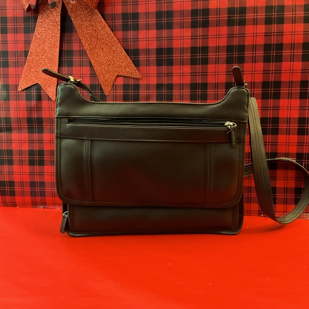 Liz Claiborne Shoulder Bag